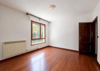 Three-room apartment Alba - photo 16