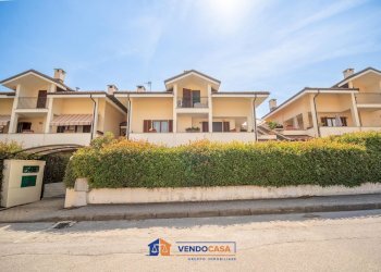 Four-room apartment Vignolo - photo 26