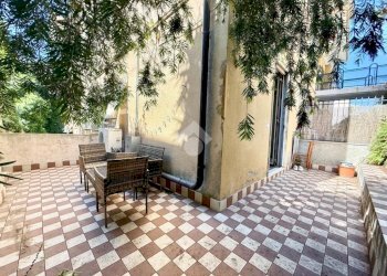 Two-room apartment Via Filippo Gentile, Albissola Marina - photo 1
