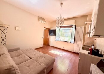 Two-room apartment Via Filippo Gentile, Albissola Marina - photo 3