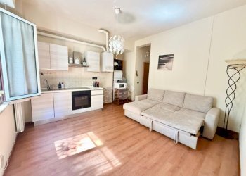 Two-room apartment Via Filippo Gentile, Albissola Marina - photo 11