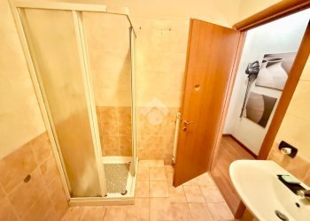 Two-room apartment Via Filippo Gentile, Albissola Marina - photo 31