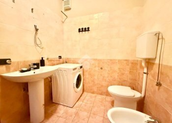 Two-room apartment Via Filippo Gentile, Albissola Marina - photo 32