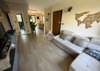 Four-room apartment Via Volta, Beinasco - photo 4