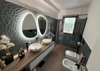 Four-room apartment Via Volta, Beinasco - photo 19