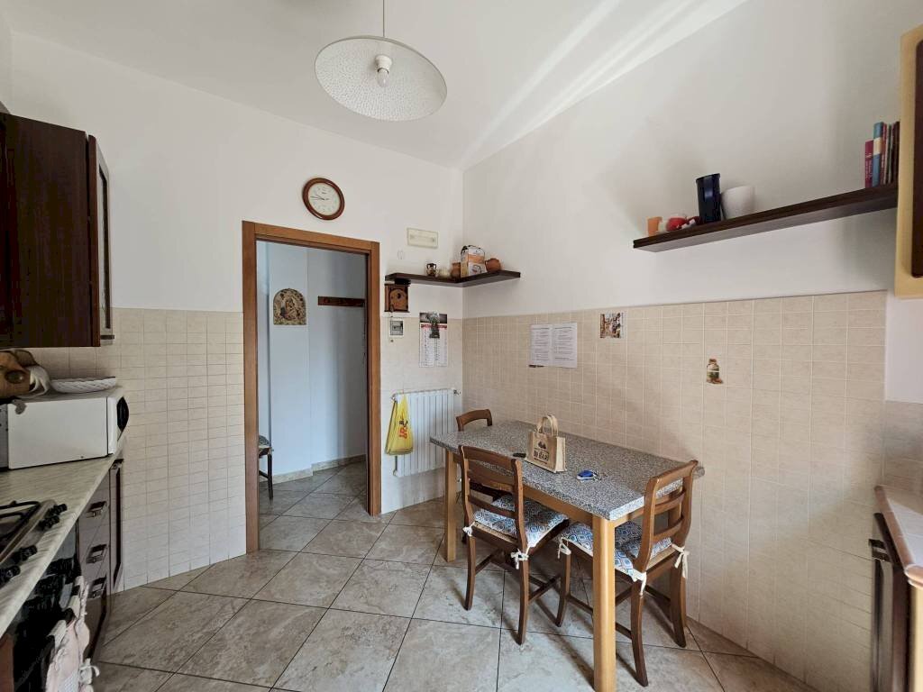 Two-room apartment via Monza, hamlet Seggiano, Pioltello - photo 3