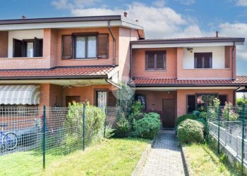 Villa a Schiera Via Beale, Giaveno - foto 1