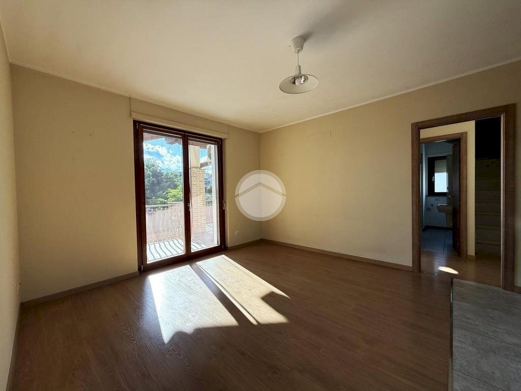 Four-room apartment Canton Carasso, Ivrea - photo 3