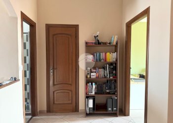 Three-room apartment Via Mincio, Settimo Torinese - photo 3