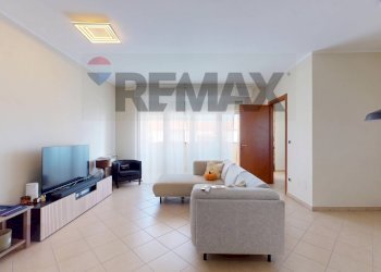 Bilocale Via Luigi Cibrario, 57 
 Sestri Ponente, Genova (zona Sestri Ponente) - foto 2