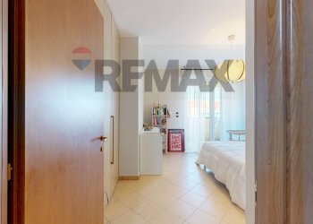 Bilocale Via Luigi Cibrario, 57 
 Sestri Ponente, Genova (zona Sestri Ponente) - foto 4