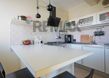 Bilocale Via Luigi Cibrario, 57 
 Sestri Ponente, Genova (zona Sestri Ponente) - foto 27