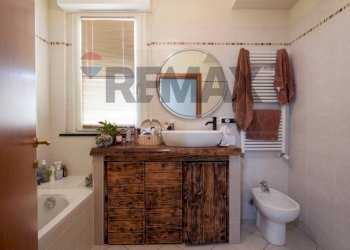 Bilocale Via Luigi Cibrario, 57 
 Sestri Ponente, Genova (zona Sestri Ponente) - foto 37
