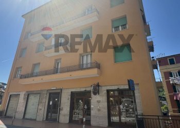 Bilocale via campomorone 76, 12 
 Pontedecimo, Genova (zona Pontedecimo) - foto 32