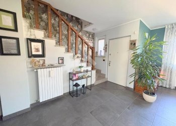 Villa a Schiera Via Gozzano, San Francesco al Campo - foto 2