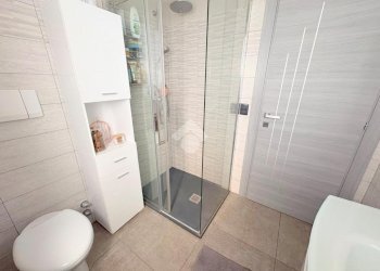 Villa a Schiera Via Gozzano, San Francesco al Campo - foto 8