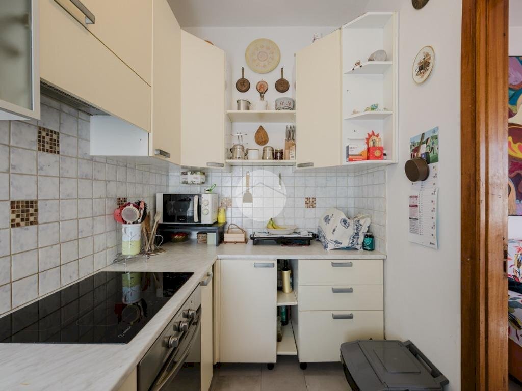 Four-room apartment Viale Giosuè Carducci, Valsamoggia (neighborhood San Lazzaro) - photo 3