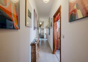 Four-room apartment Viale Giosuè Carducci, Valsamoggia (neighborhood San Lazzaro) - photo 2