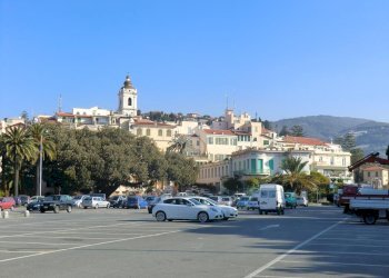 One-room apartment Via Matera, Bordighera - photo 1