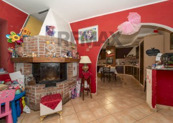 Casa semi indipendente Via dei Fiori, 3 
 San Dalmazzo, None - foto 13