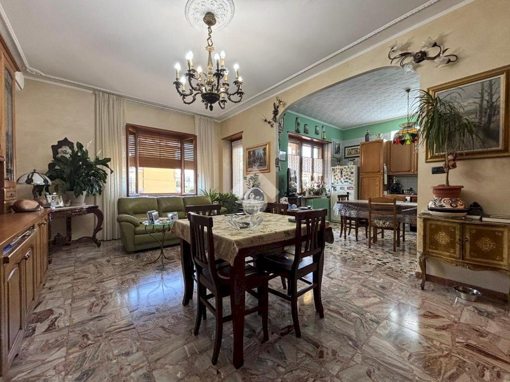 Apartment Via beinasco, None - photo 1