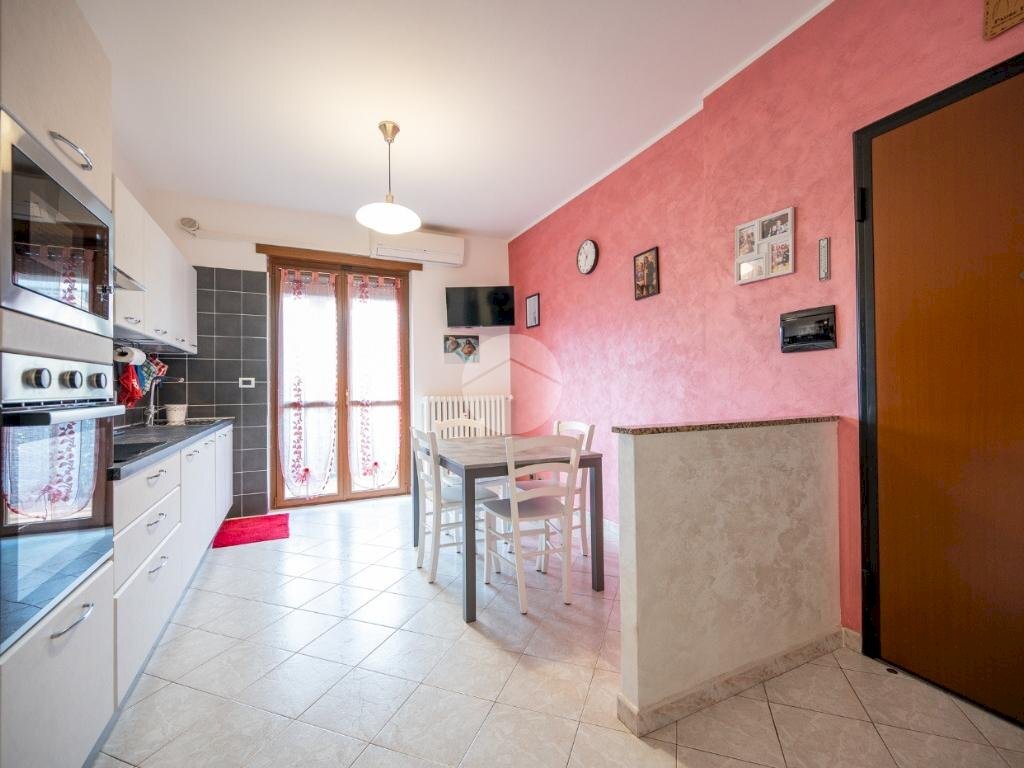 Three-room apartment Via Castagnole, Volvera - photo 1