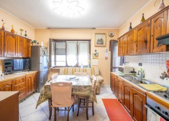 Three-room apartment Via Garibaldi, Volvera - photo 2