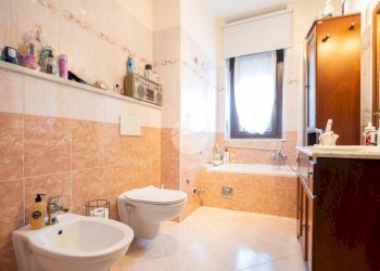 Three-room apartment Via Garibaldi, Volvera - photo 13