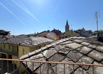 Four-room apartment Via Giacomo Matteotti, Bagnolo Piemonte - photo 3