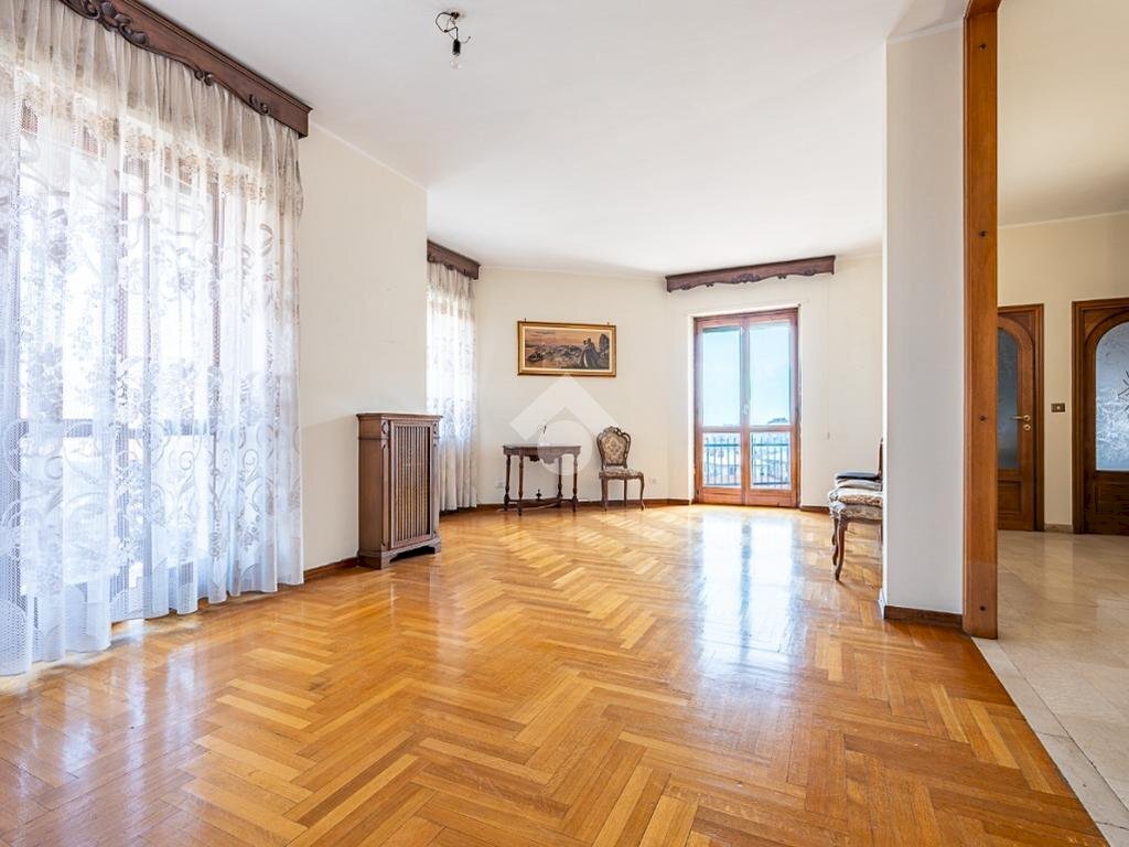 Four-room apartment Corso palmiro togliatti, Collegno - photo 2