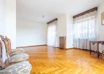 Four-room apartment Corso palmiro togliatti, Collegno - photo 6