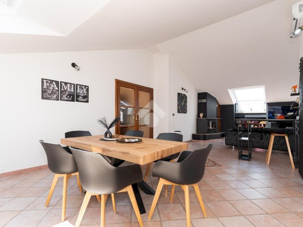Four-room apartment Via Michelangelo Buonarroti, Mappano - photo 1