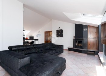 Four-room apartment Via Michelangelo Buonarroti, Mappano - photo 2