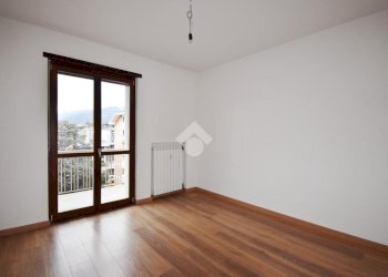 Four-room apartment Via Alcide de Gasperi, Ivrea - photo 9