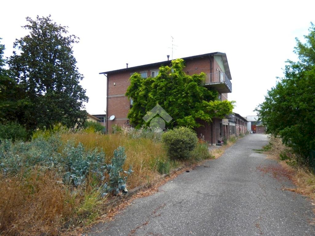 Independent house Via Augera, Cadelbosco di Sopra - photo 1