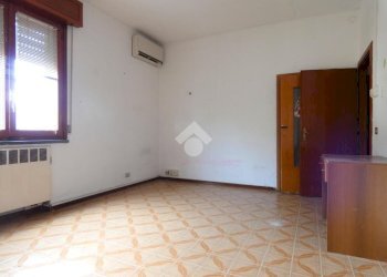 Independent house Via Augera, Cadelbosco di Sopra - photo 8