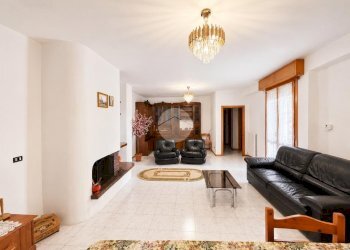 Porzione di casa Via ugo la malfa, Cervia - foto 3