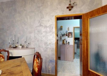 Three-room apartment Via Benedetto Gennari, Cento - photo 7
