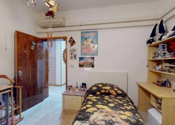 Three-room apartment Via Benedetto Gennari, Cento - photo 20