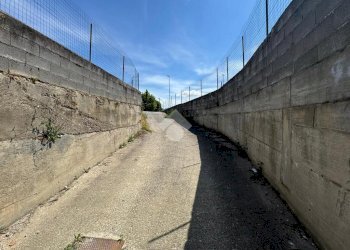 Capannone Strada Montebianco, Cameri - foto 5