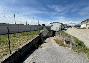 Capannone Strada Montebianco, Cameri - foto 11