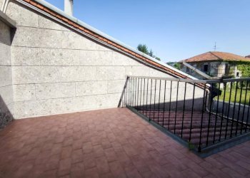Four-room apartment Via Alessandro Manzoni, Cusano Milanino - photo 4