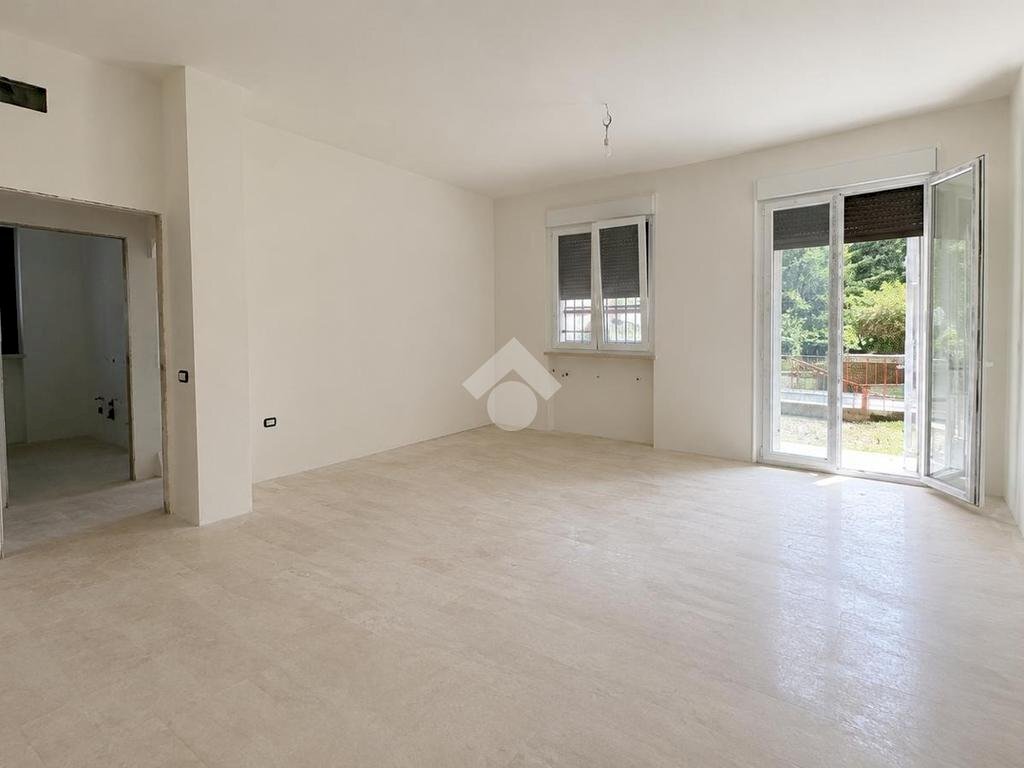 Four-room apartment Via Pasquale Galluppi, Parma (neighborhood Montanara) - photo 1