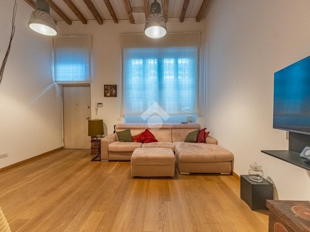 Two-room apartment Via Castelfidardo, Milano (neighborhood Brera) - photo 1