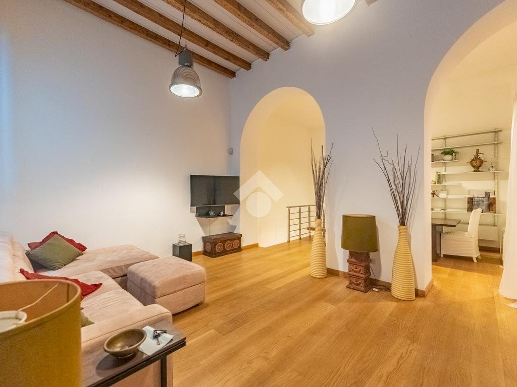 Two-room apartment Via Castelfidardo, Milano (neighborhood Brera) - photo 3