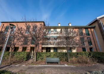 Bilocale Alzaia Naviglio Pavese, Milano - foto 1