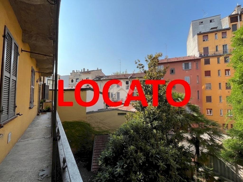 Two-room apartment Via Adige, Milano (neighborhood Ticinese) - photo 1