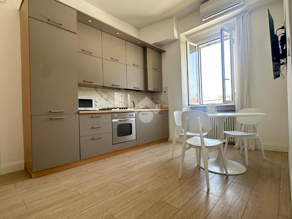 Two-room apartment Via marghera, Milano (neighborhood Wagner) - photo 3