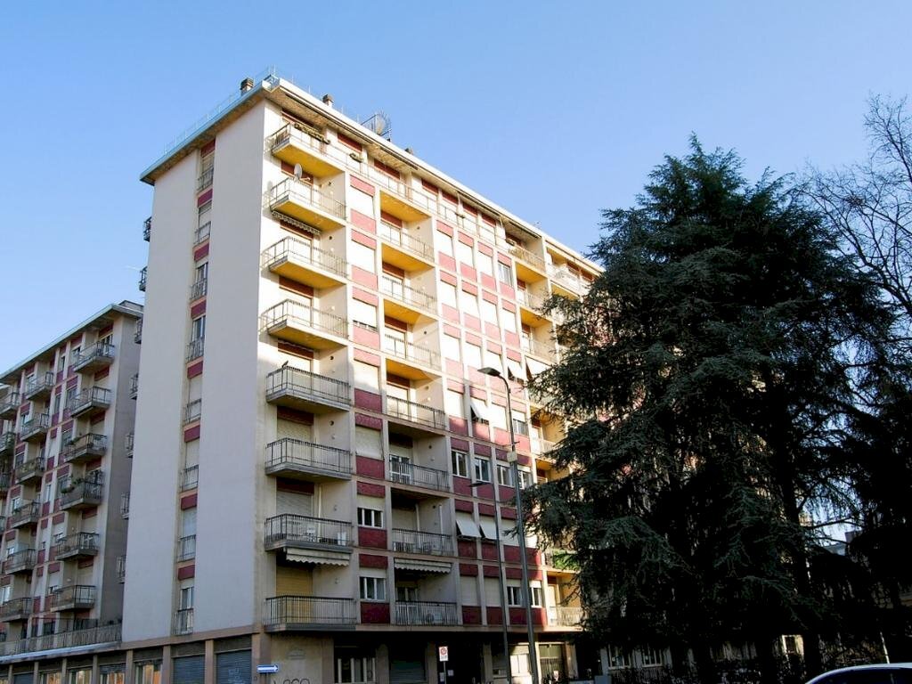 Trilocale Via Lorenzo Perosi, Milano (zona Lorenteggio) - foto 1