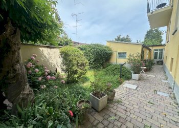 Three-room apartment via DELLE ROSE 26, Milano (neighborhood Lorenteggio) - photo 34